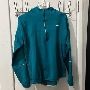 Nike half zip pullover athletic hoodie
